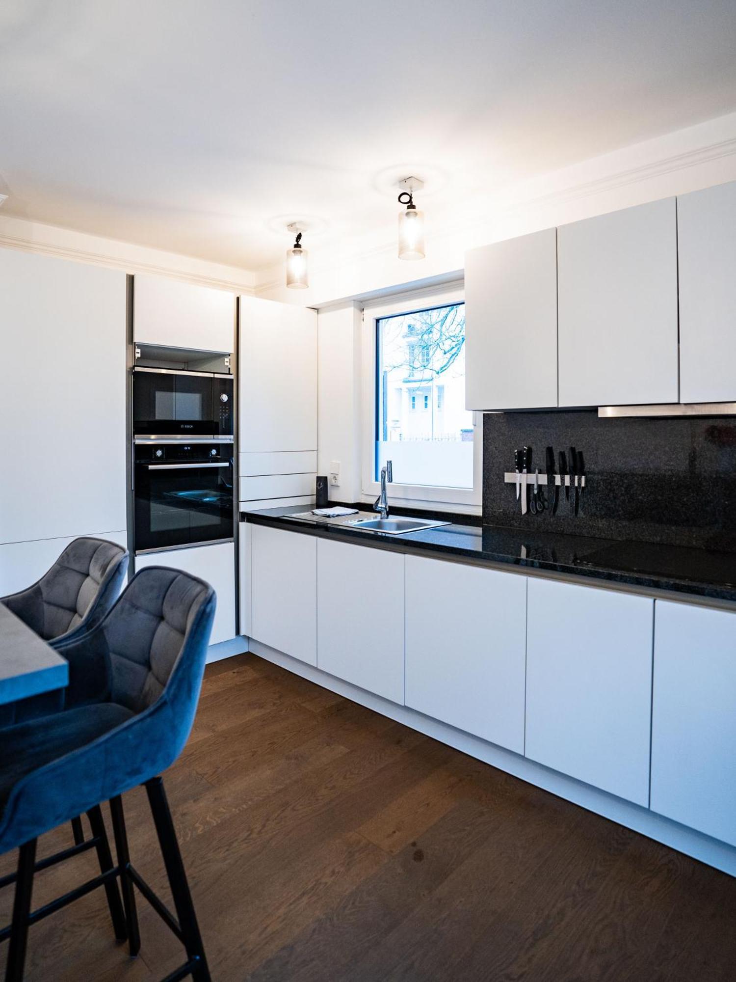Whirlpool - Zentral - Designloft Mit Xxl Terrasse Lejlighed Wiesbaden Eksteriør billede